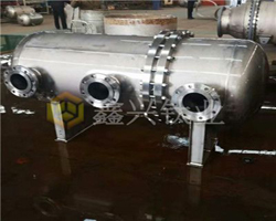 钛及钛合金焊接时必须采取特殊的保护措施！